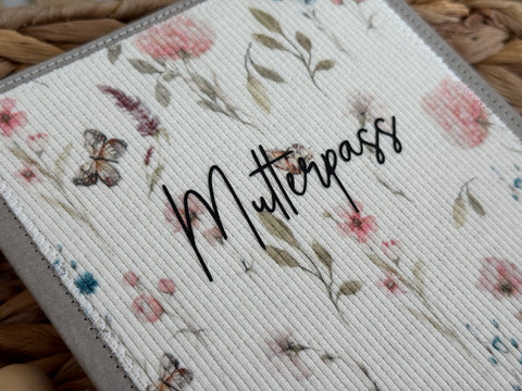 Mutterpasshülle ''Holly"