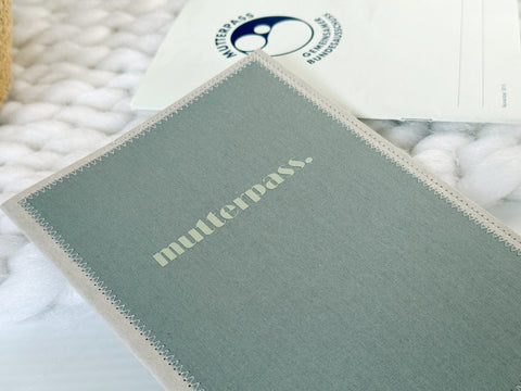 Mutterpasshülle ''GREEN"