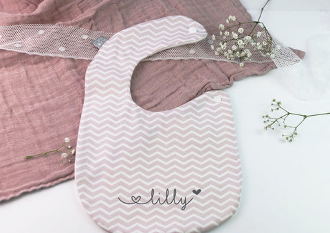 Babylätzchen 'LILLY'' personalisiert