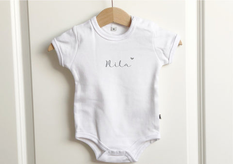 Babybody mit Name Gr. 62 personalisiert