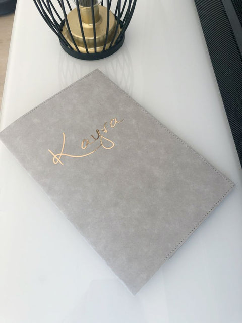 U-Heft / Untersuchungsheft Hülle "GOLD " personalisiert veganes Leder