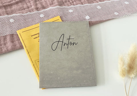 Impfpasshülle / Kindereisepass Hülle ''ANTON'' personalisiert