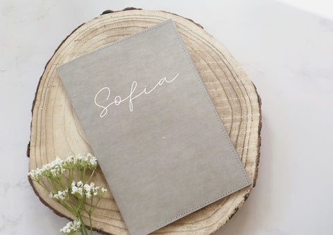 U-Heft  / Untersuchungsheft Hülle"SOFIA" personalisiert veganes Leder